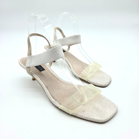 Vintage Y2K Kitten Heels Size 8.5 White Pearl Iridescent Open Toe Sanctuary - Picture 2 of 9